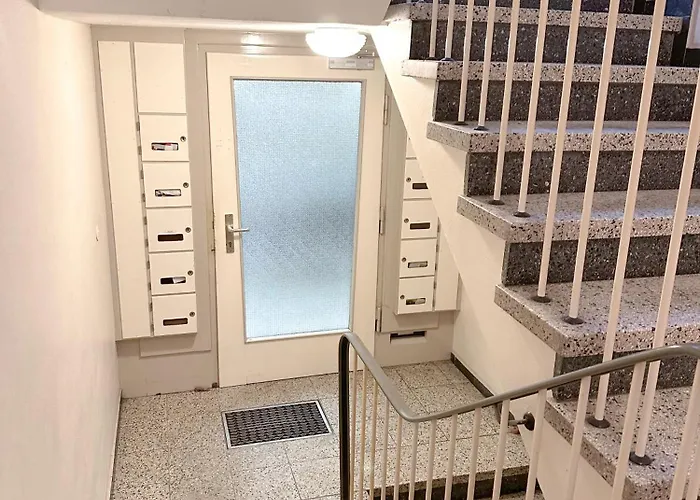 公寓 With Kitchen, Bed, Sofa 埃森